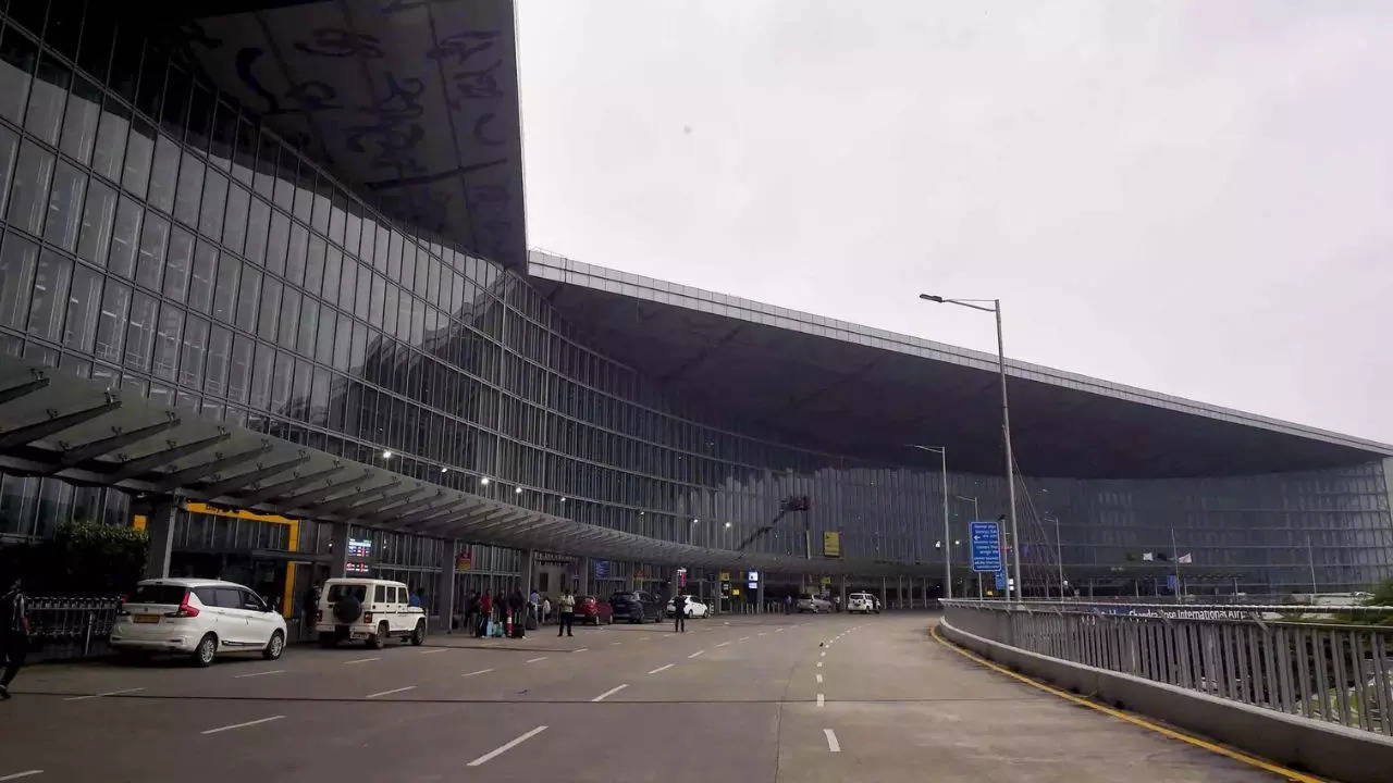 Kolkata airport turns 100: Journey from grass runway to global gateway
