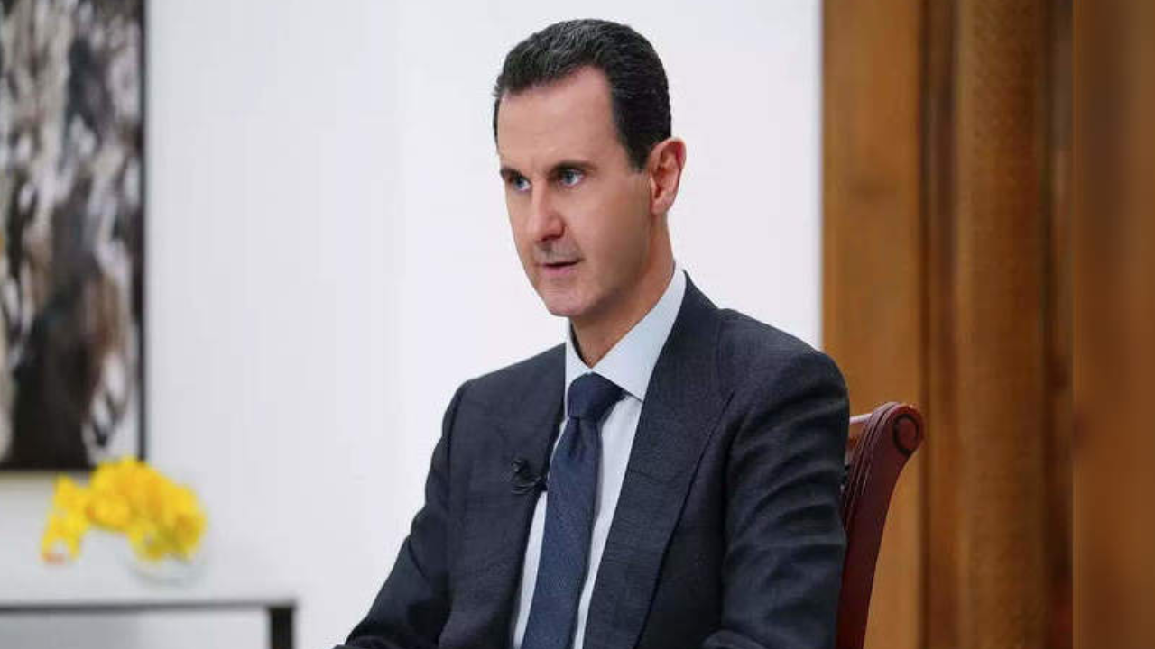 Plane thought to be carrying Syria’s Assad disappears off radar