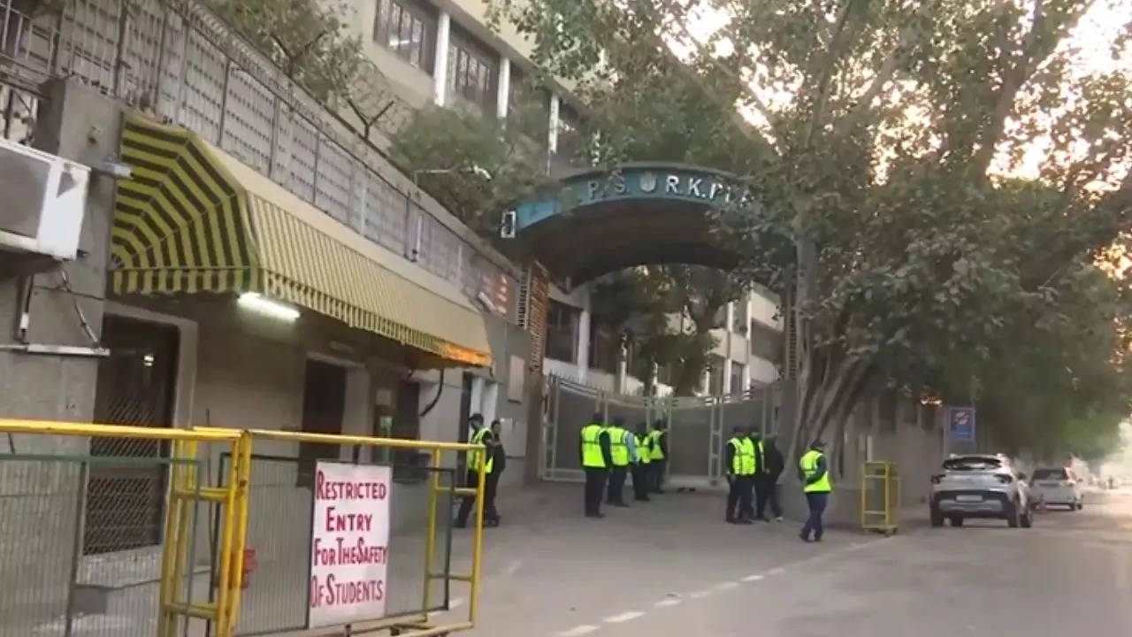 Bomb threat to over 40 Delhi schools trigger panic and security scramble
