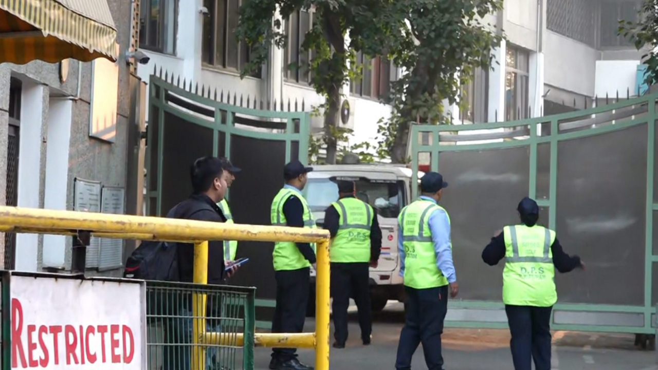 ‘You all deserve to suffer, lose limbs’: Over 40 Delhi schools receive bomb threat