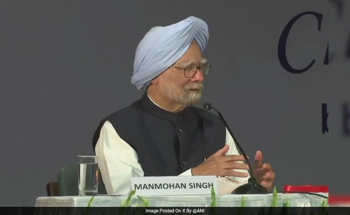“People Say I Was…”: When Manmohan Singh Defended “Silent PM” Charge