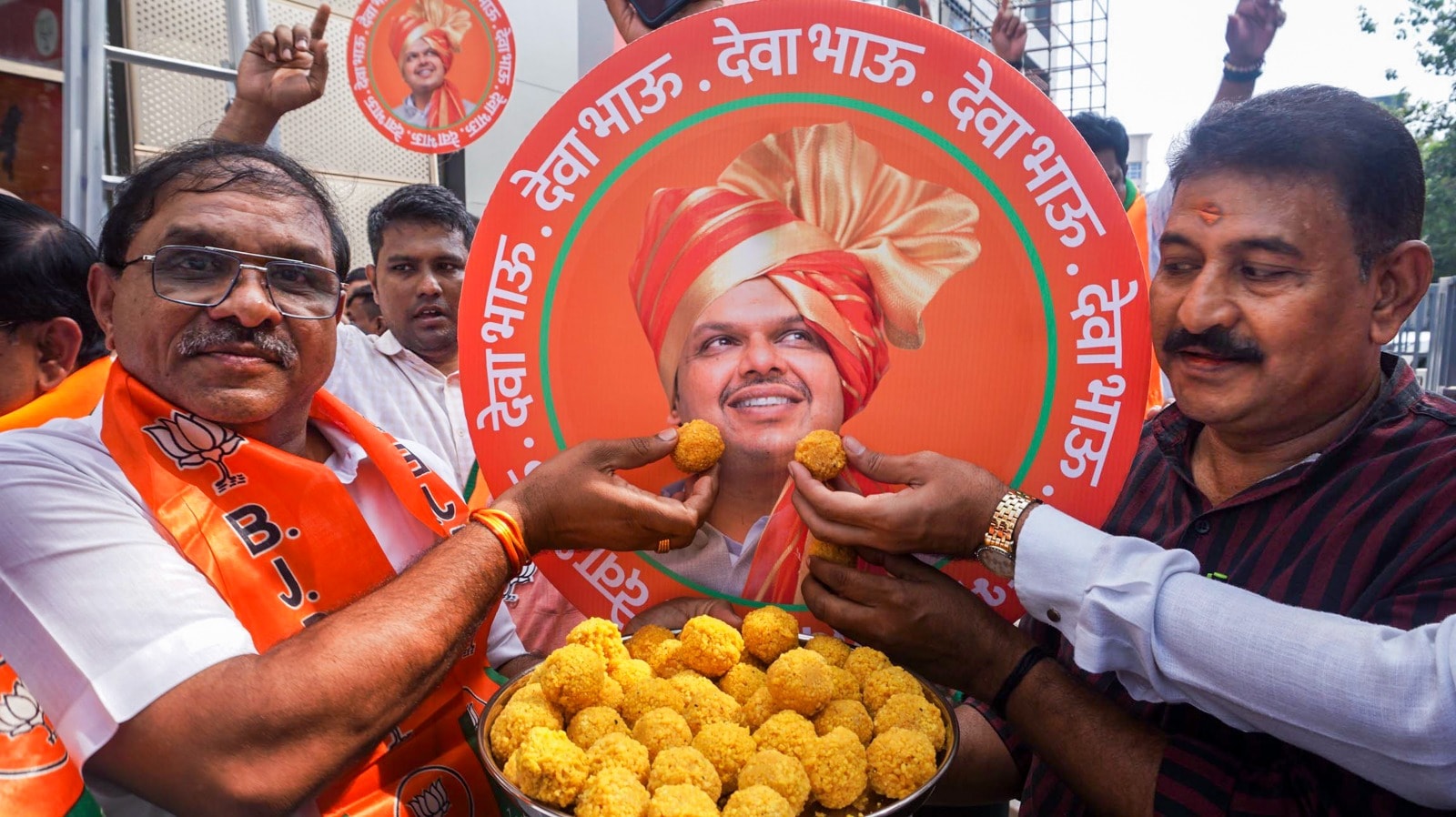 How Devendra Fadnavis Accepting No.2 Role Cleared His Way To The Top