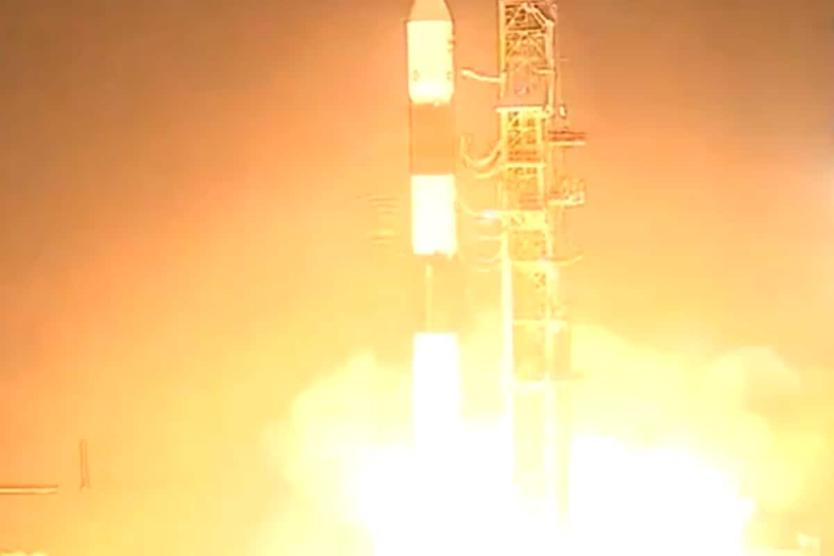 ISRO’s PSLV-C60 Takes Off With Tech For Space Docking