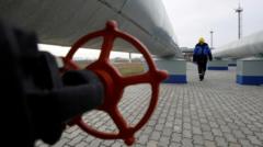 Ukraine to end transit of Russian gas into Europe Ukraine to end transit of Russian gas into Europe