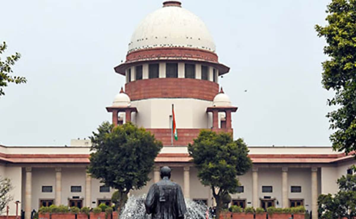 Supreme Court Pauses High Court Order Over Ayushman Bharat Scheme In Delhi