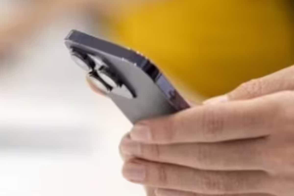 A College Student Was Using A Dating App. She ‘Matched’ With A US Model And Then…