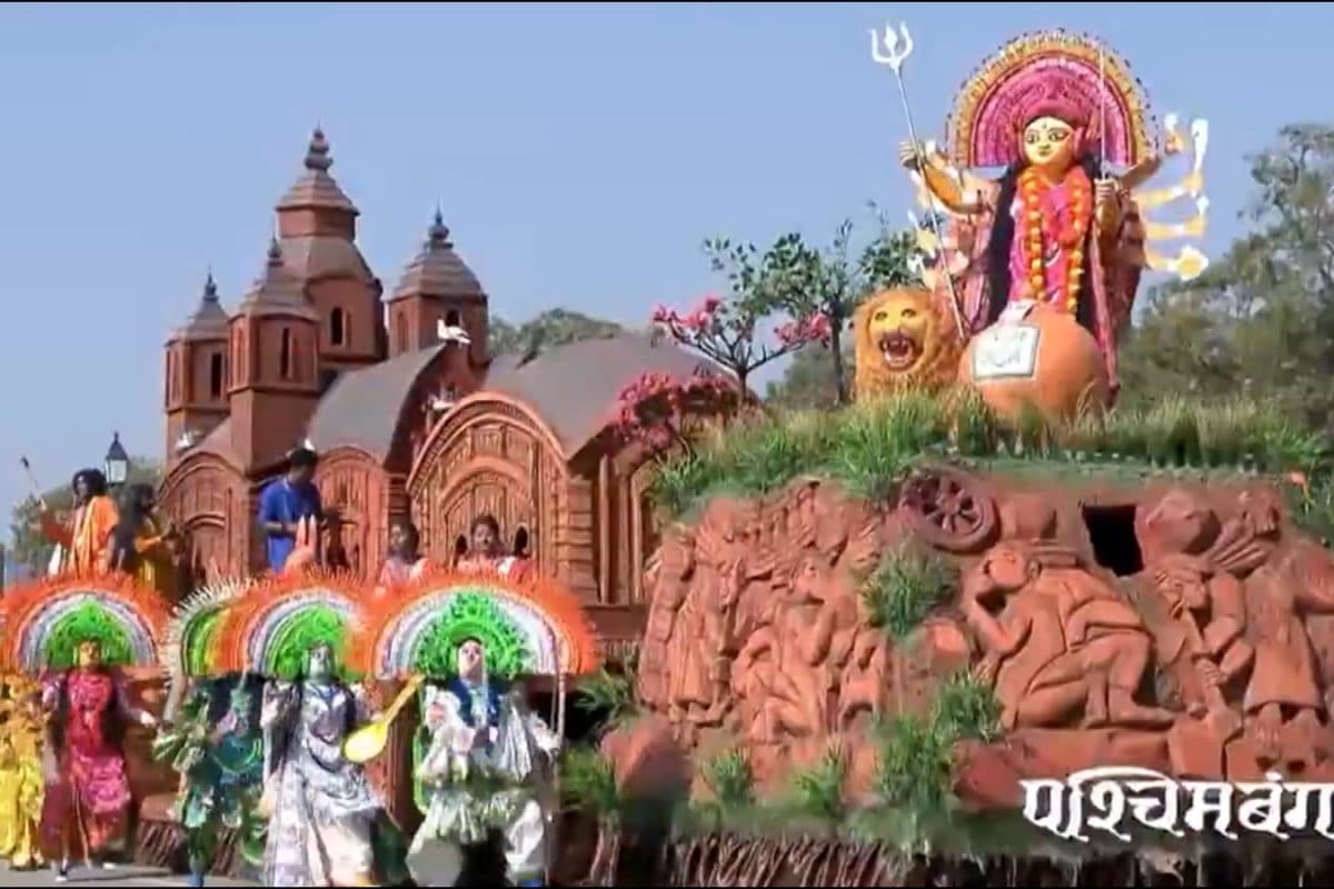 West Bengal’s Tableau On Republic Day Highlights ‘Lakshmi Bhandar’, ‘Lok Prasar Prakalpa’ Schemes