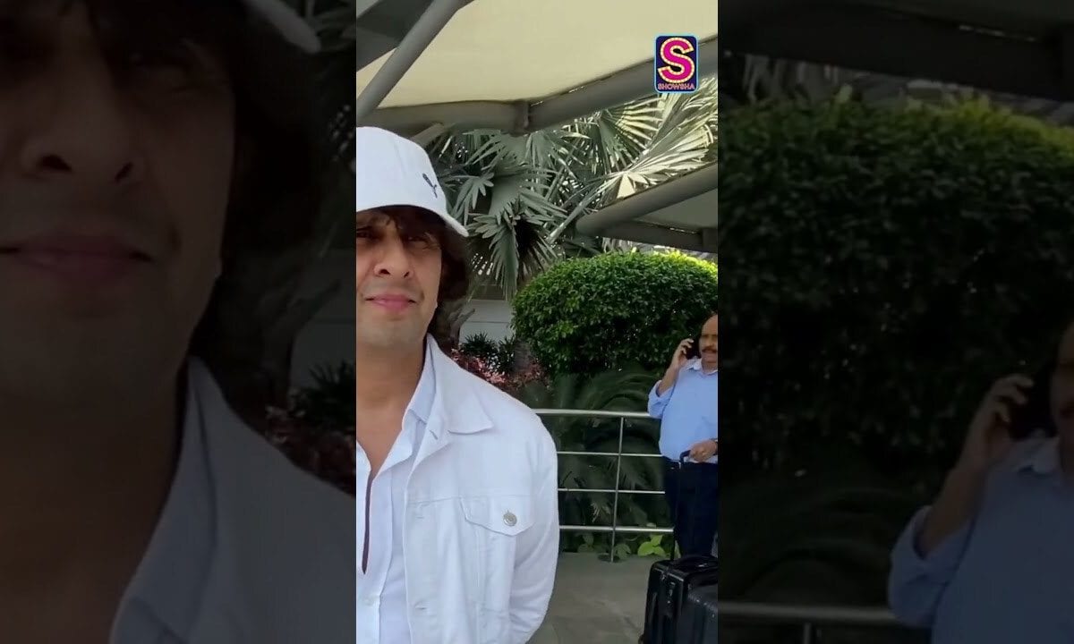 Sonu Nigam Keeps It Cool While Battling Back Pain | #Singer #Shorts N18S | News18 #entertainment