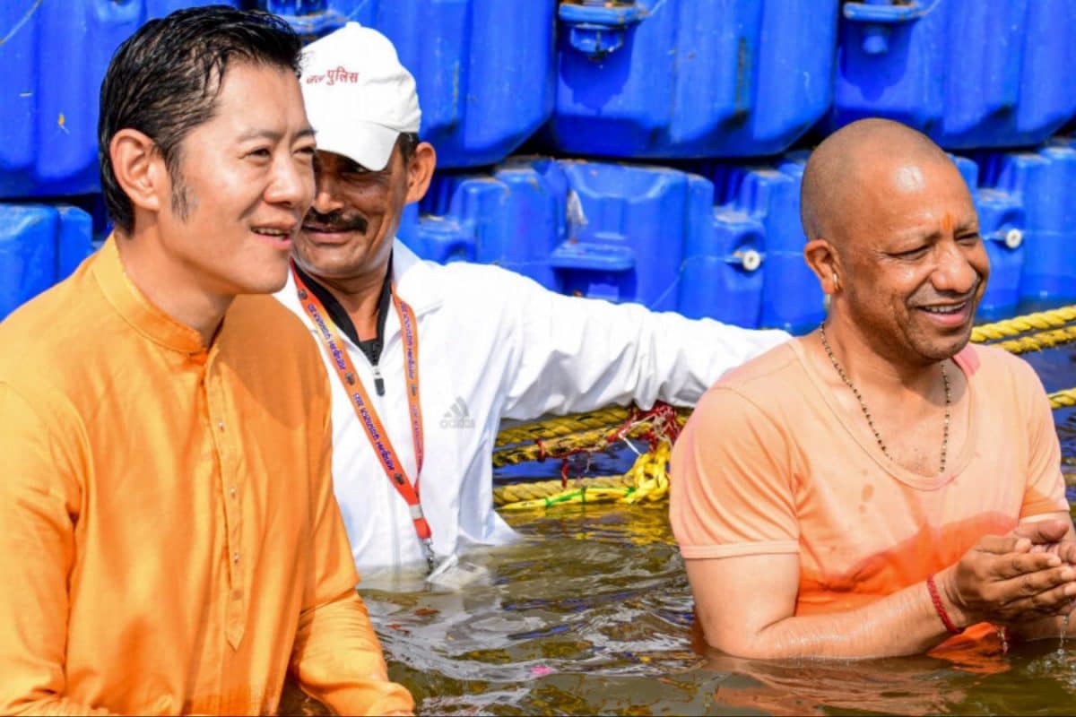 Bhutan King Jigme Wangchuck, UP Chief Minister Offer ‘Arghya’, Take Holy Dip At Maha Kumbh