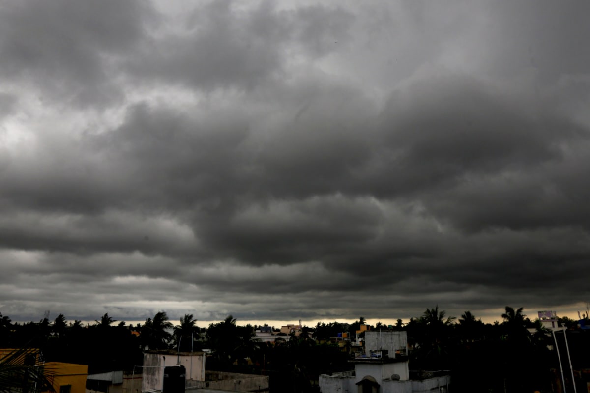 UP Weather: Heavy Rain Likely On Feb 19 Amid Strong Winds, Mercury To Drop Again