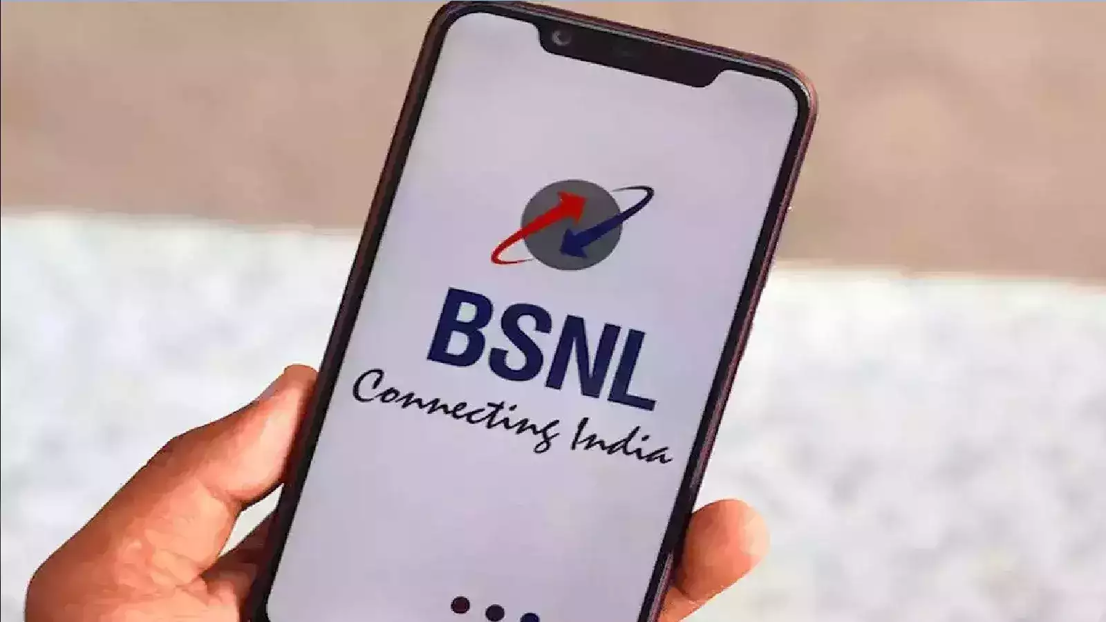 BSNL turns profitable after 17 years, posts Rs 262 cr profit in Q3