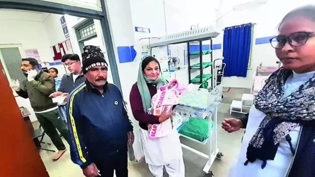 Throat slit & dumped in bin, newborn survives after a month at hospital