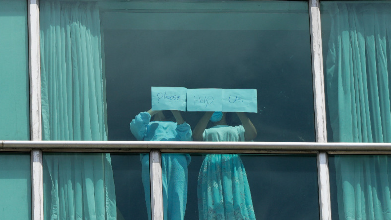 ‘We are not safe in our country’: Deportees from US cry for help from Panama hotel