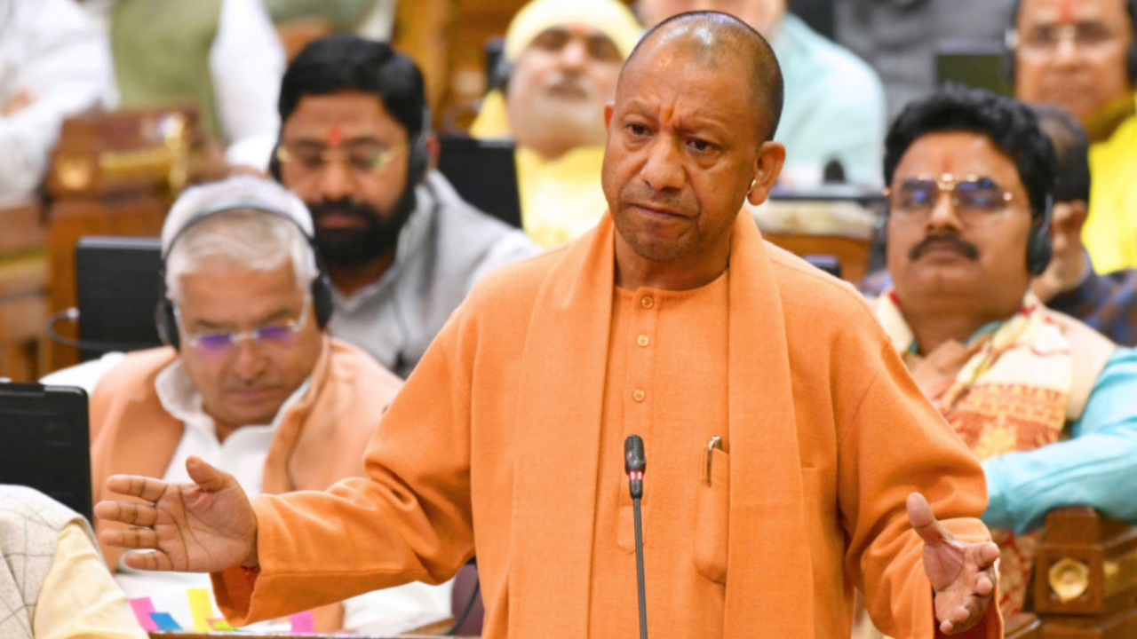 With vultures & pigs reference, Yogi targets oppn over Kumbh criticism