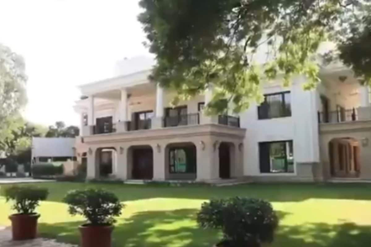 After Delhi Liquor Policy CAG Report, All Eyes On ‘Sheesh Mahal’ Audit Findings