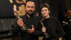 Palestinian Oscar winner held by Israeli soldiers