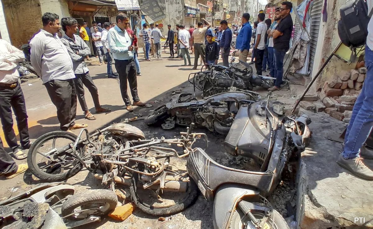 “CCTVs Broken, Vehicles Torched”: Residents Share How Nagpur Violence Unfolded