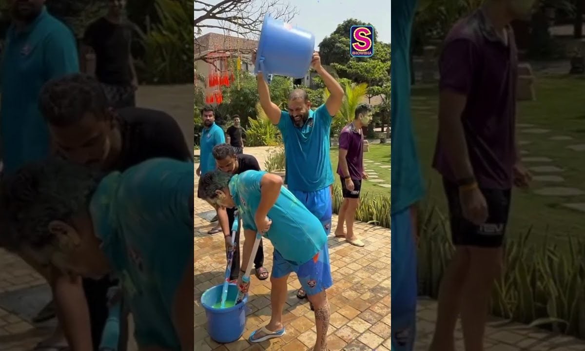 Sachin Tendulkar Caught In His Element This Holi, Yusuf-Yuvi Become His Victims! | Celebrity | N18S