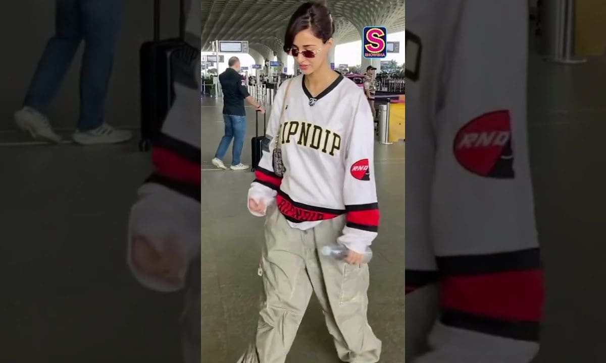 Disha Proves Fashion Can Be Comfortable As She Oozes Style In Oversized T-Shirt | N18S | #shorts