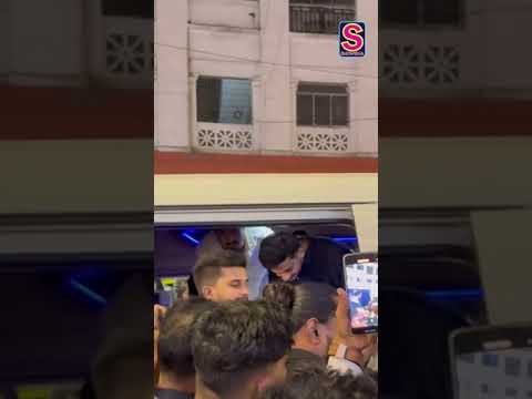 Munawar Faruqui Meets And Greets His Fans And Wishes Them Eid Mubarak | N18S #Shorts #eidmubarak