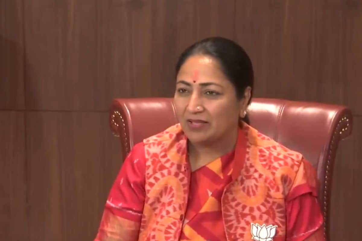 Delhi’s New BJP Government Starts Withdrawing Cases Against Lt Governor
