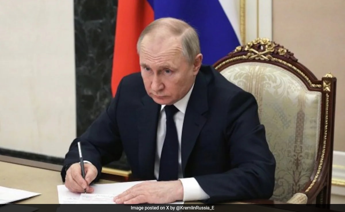 “Breather For Ukraine Army”: Top Putin Aide Criticises Ceasefire Proposal