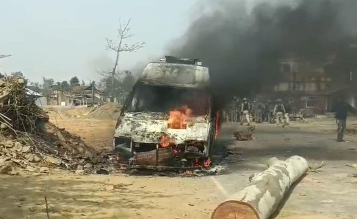 1 Killed In Clashes, Say Kuki Groups, Announce Shutdown In Parts Of Manipur