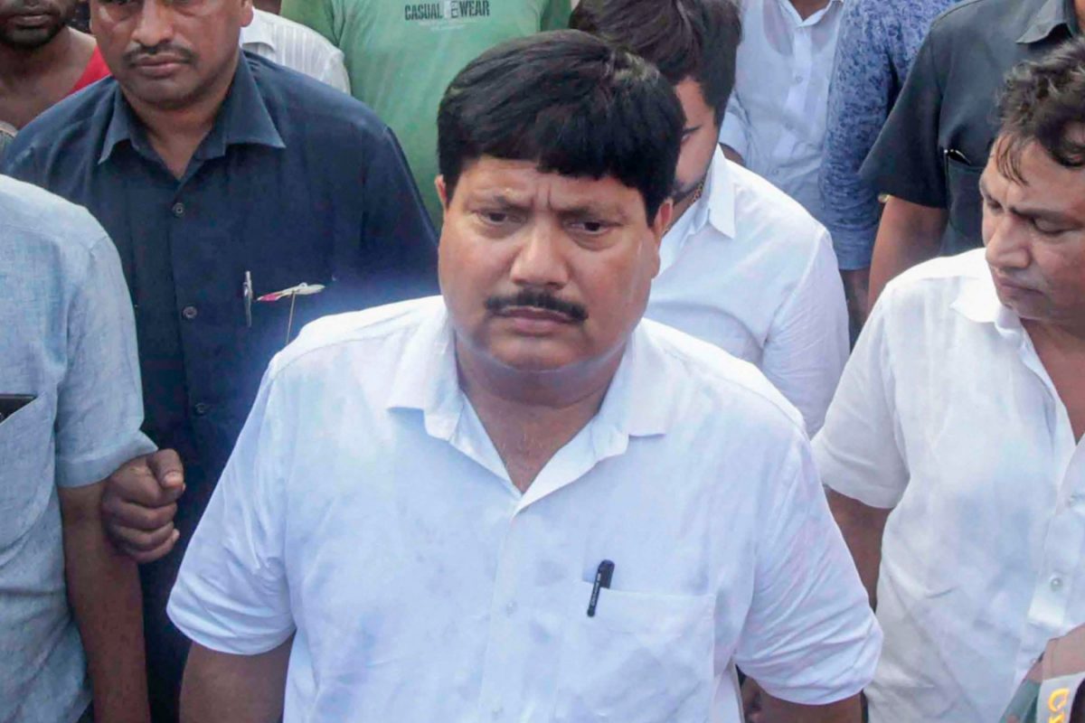 4 Arrested After Bombs Hurled, Shots Fired Outside Ex-BJP MP’s Residence In Bengal’s Bhatpara