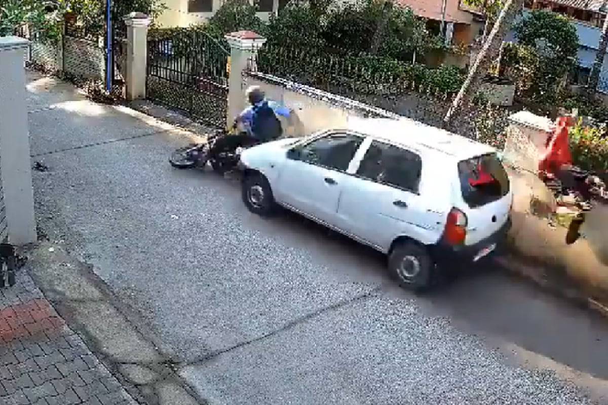Mangaluru Man Rams Car Into Neighbour’s Bike Over Old Feud, Sends Another Woman Flying | Video