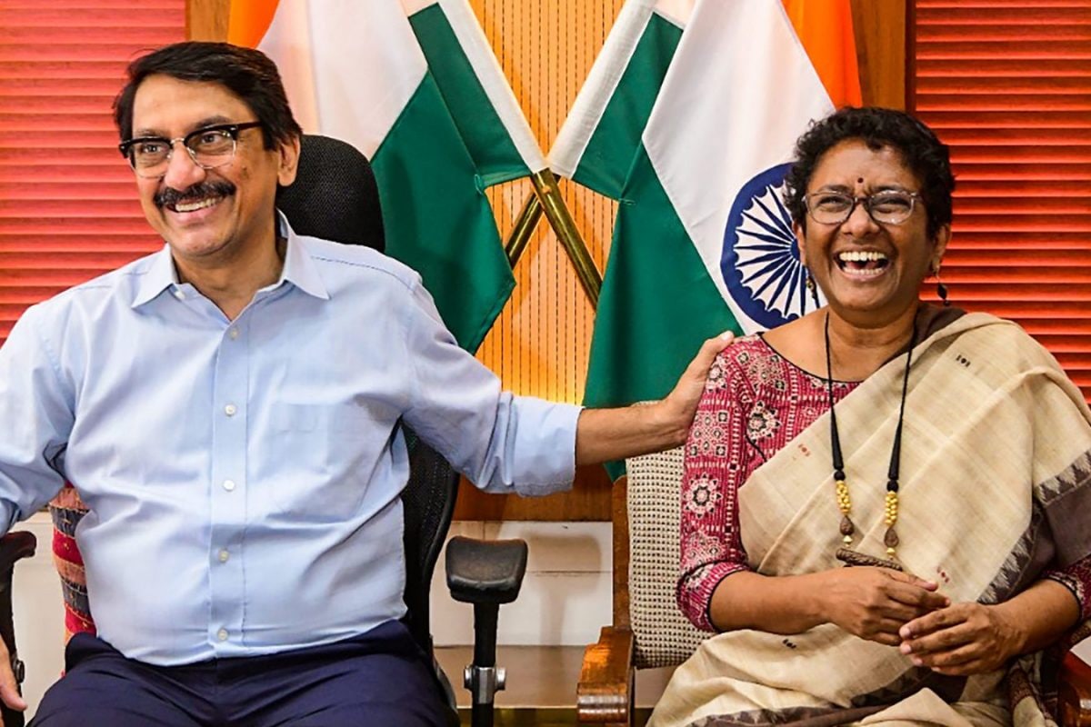 Kerala’s Chief Secretary, The Movie ‘Kuruvi Paapa’ & A Mohiniyattam Dancer — The Many Stories Of Colourism