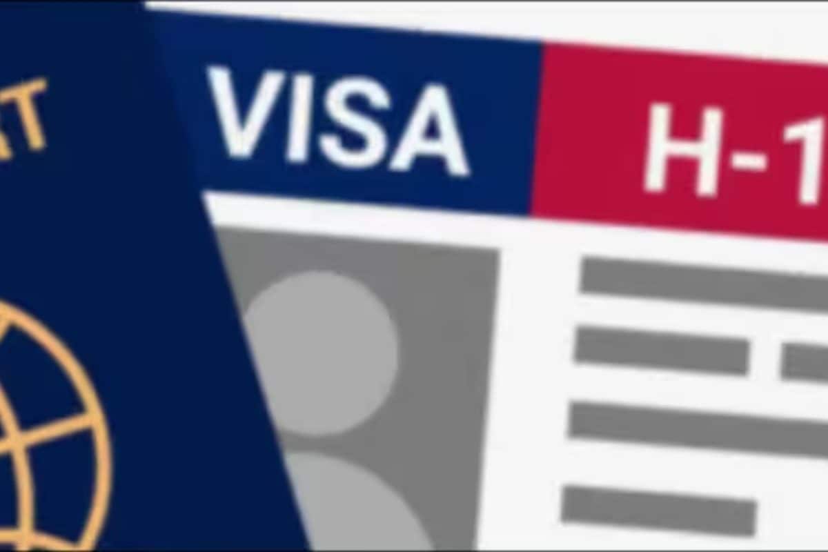 US Immigration Attorneys Issue Travel Risk Advisory For Indian Green Card, H-1B Holders
