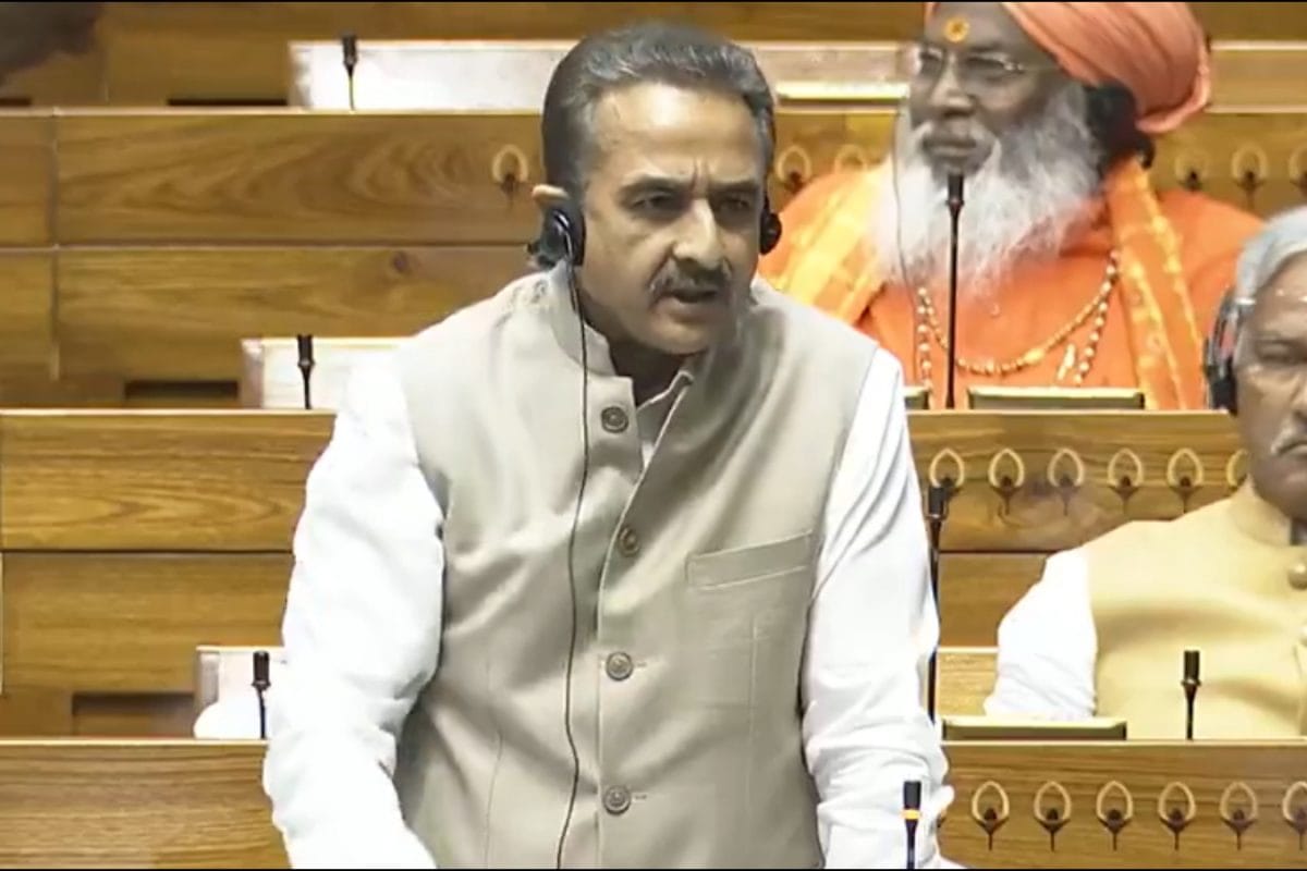 636 Indian Nationals Deported From US Since Trump Took Office