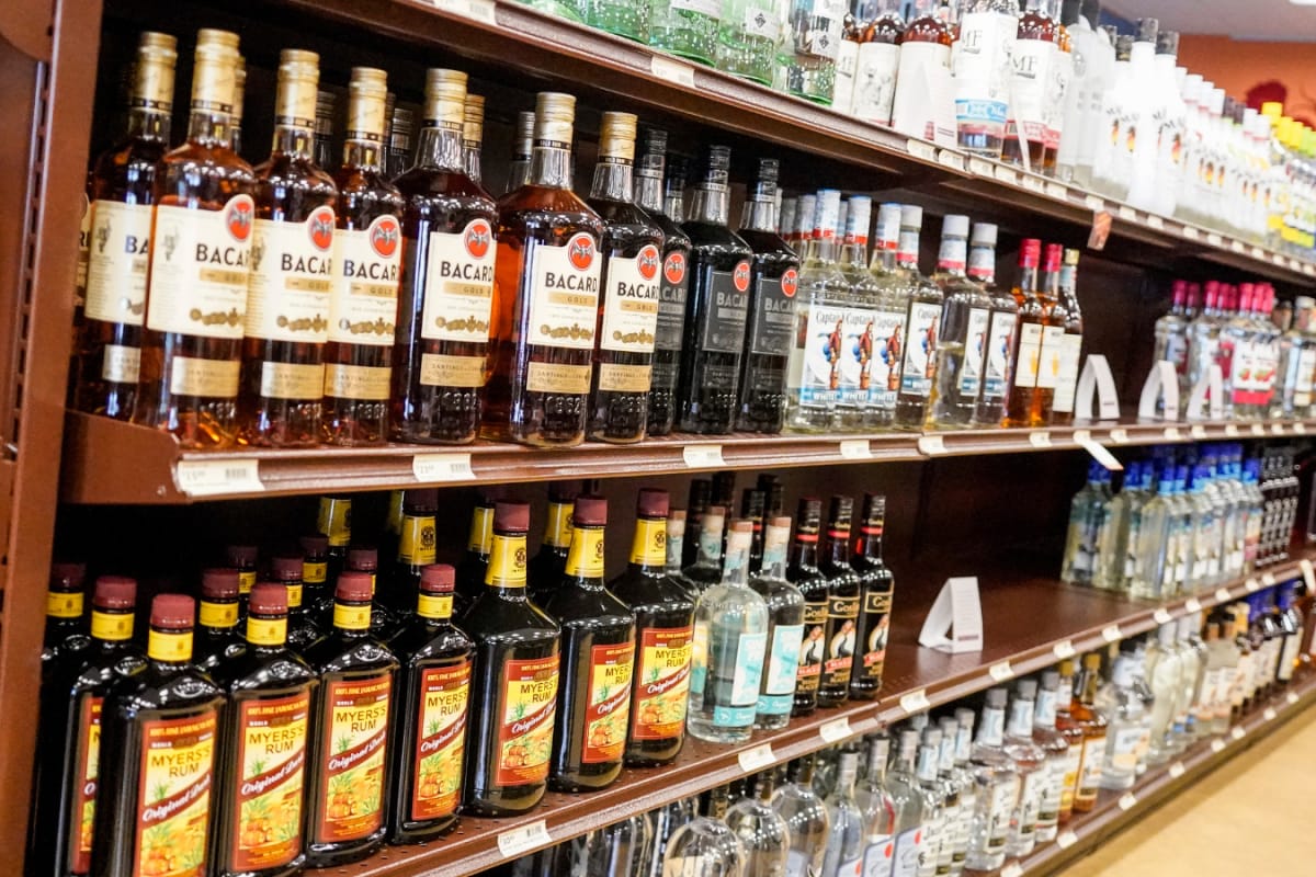 Dry Day On Holi? Here’s A List Of Cities Where Liquor Shops Will Remain Closed On March 14