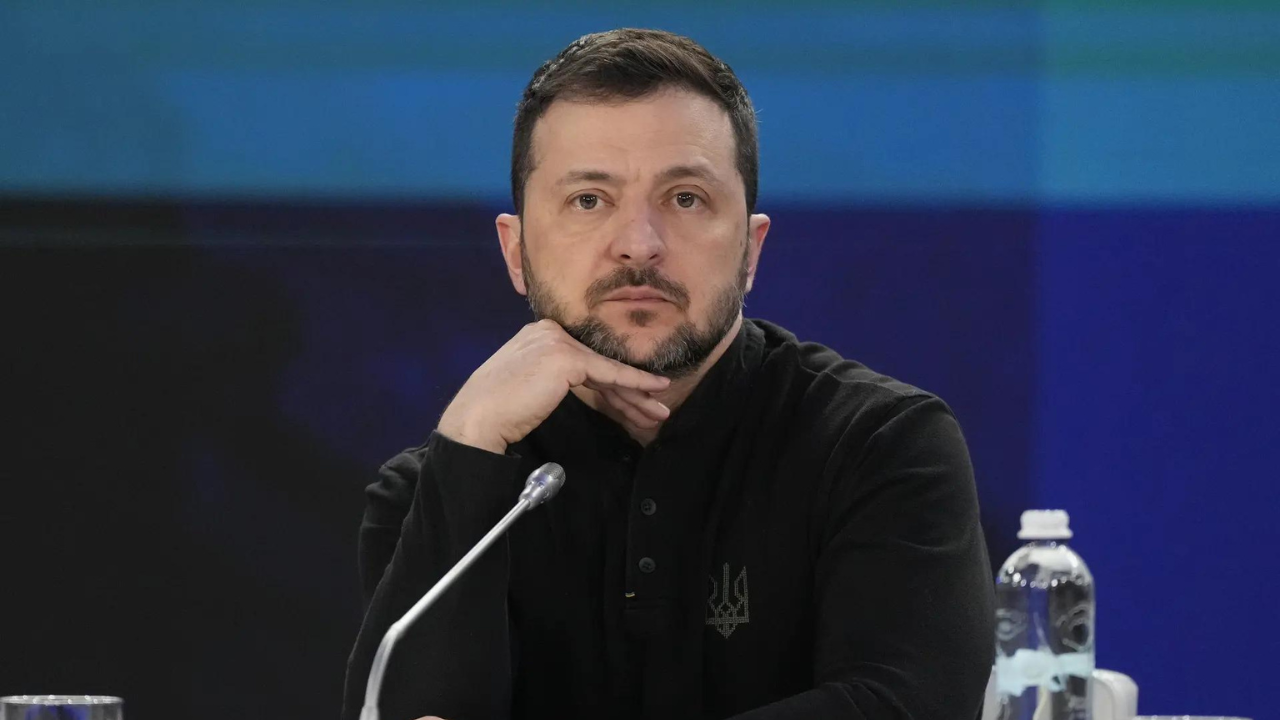 Zelenskyy’s thank-o-meter: 33 times he said ‘spasibo, America’ since 2022