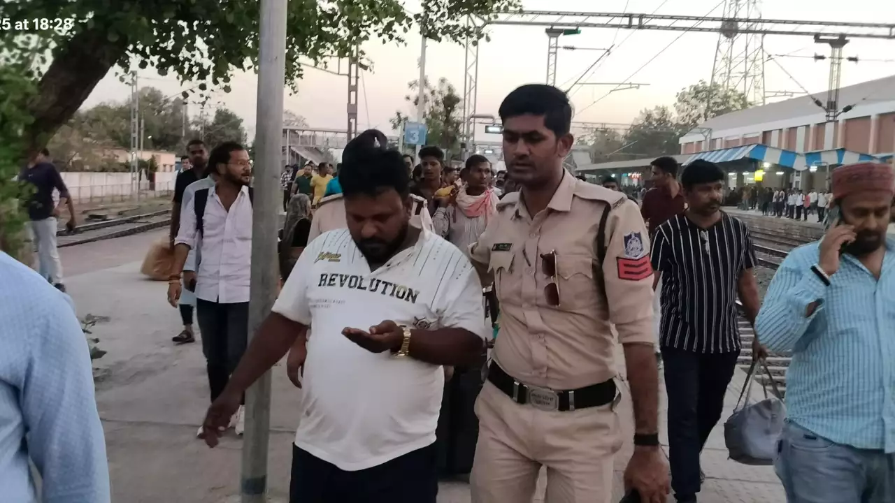 ‘Lured to Punjab’: GRP takes 18 off train to stop their ‘conversion’