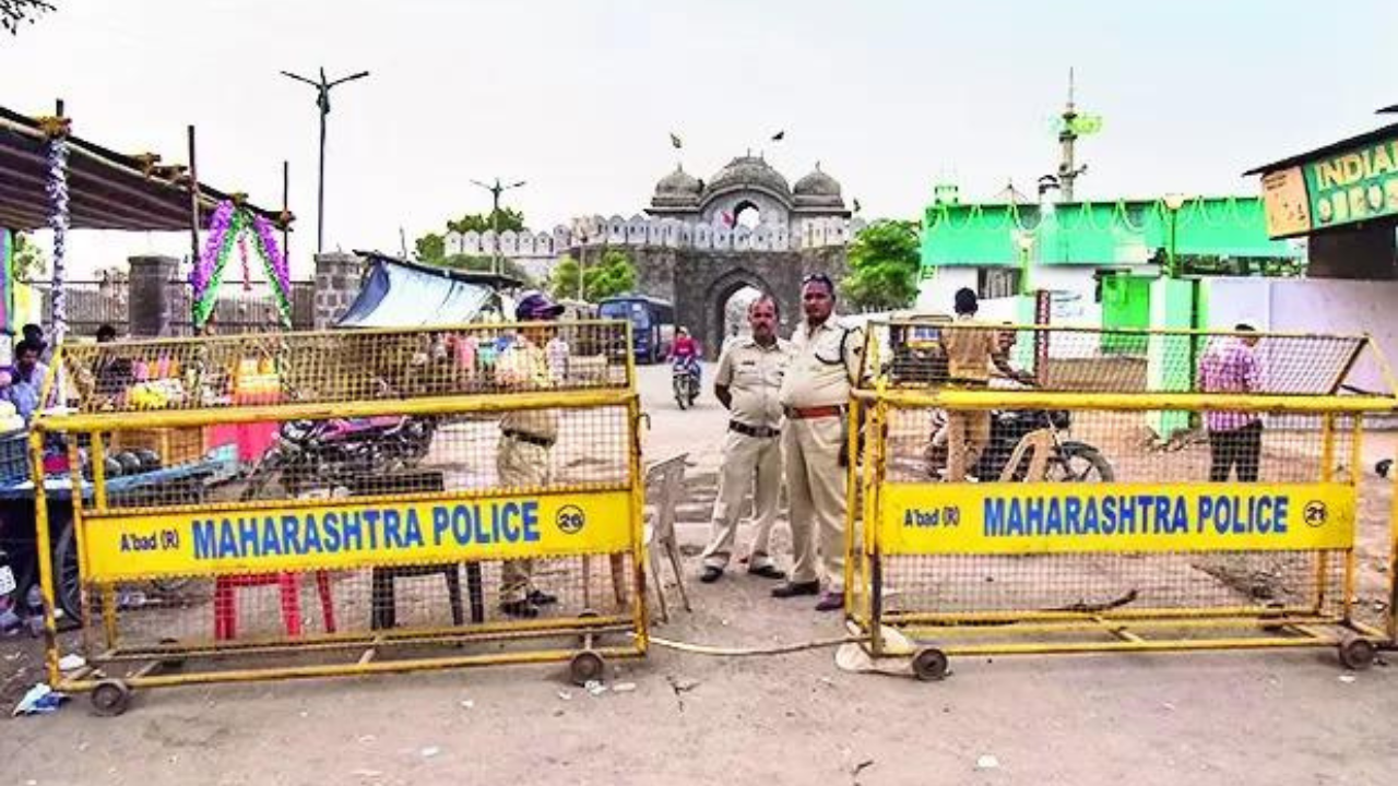‘Cops manning emperor’s tomb’: Maharashtra alert over stir to raze Aurangzeb mausoleum