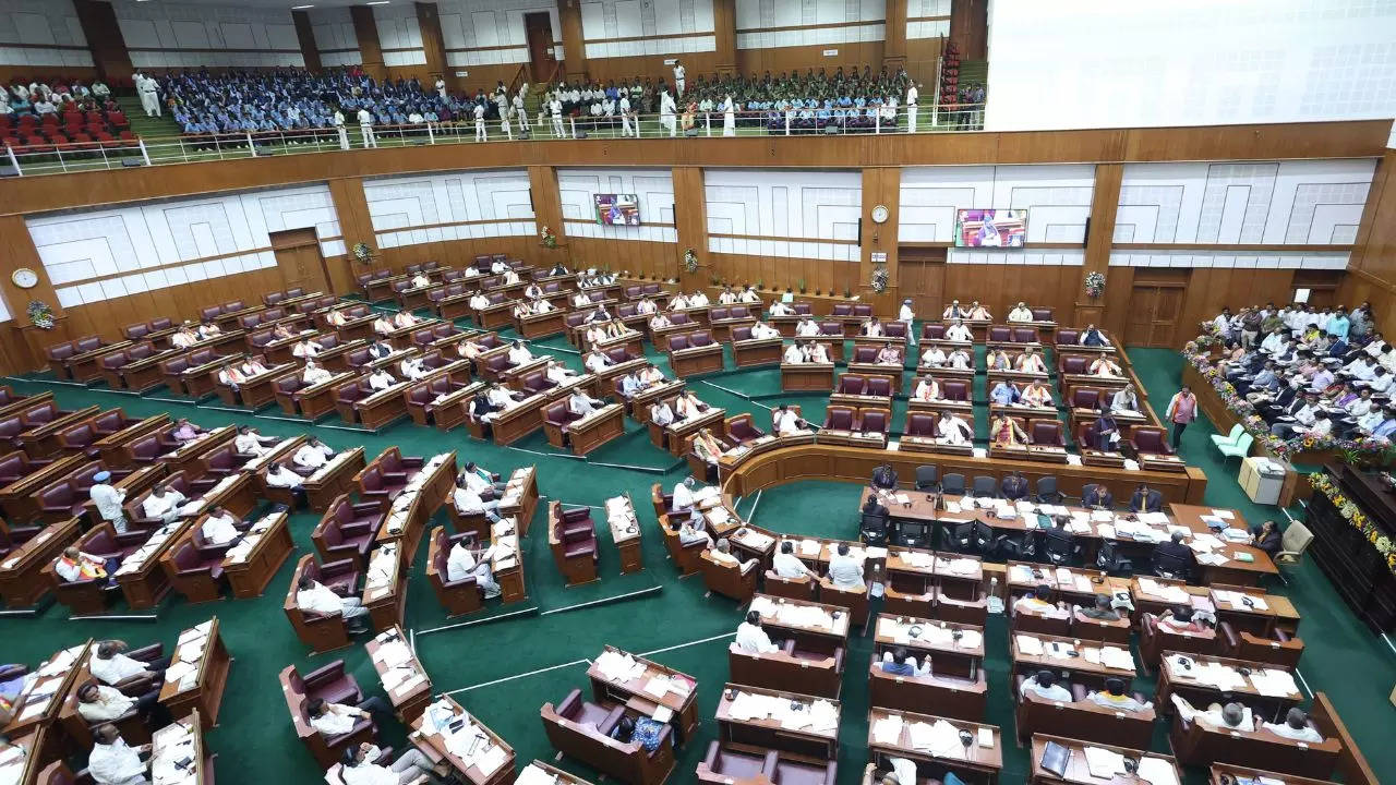 ‘Obscene videos of judges, ministers’: Honeytrap allegations rock Karnataka politics