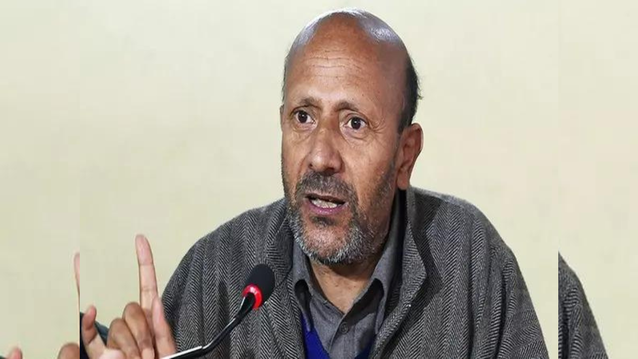 ‘Let’s not see ghosts’: HC’s ‘our arms long enough’ assurance on Engineer Rashid