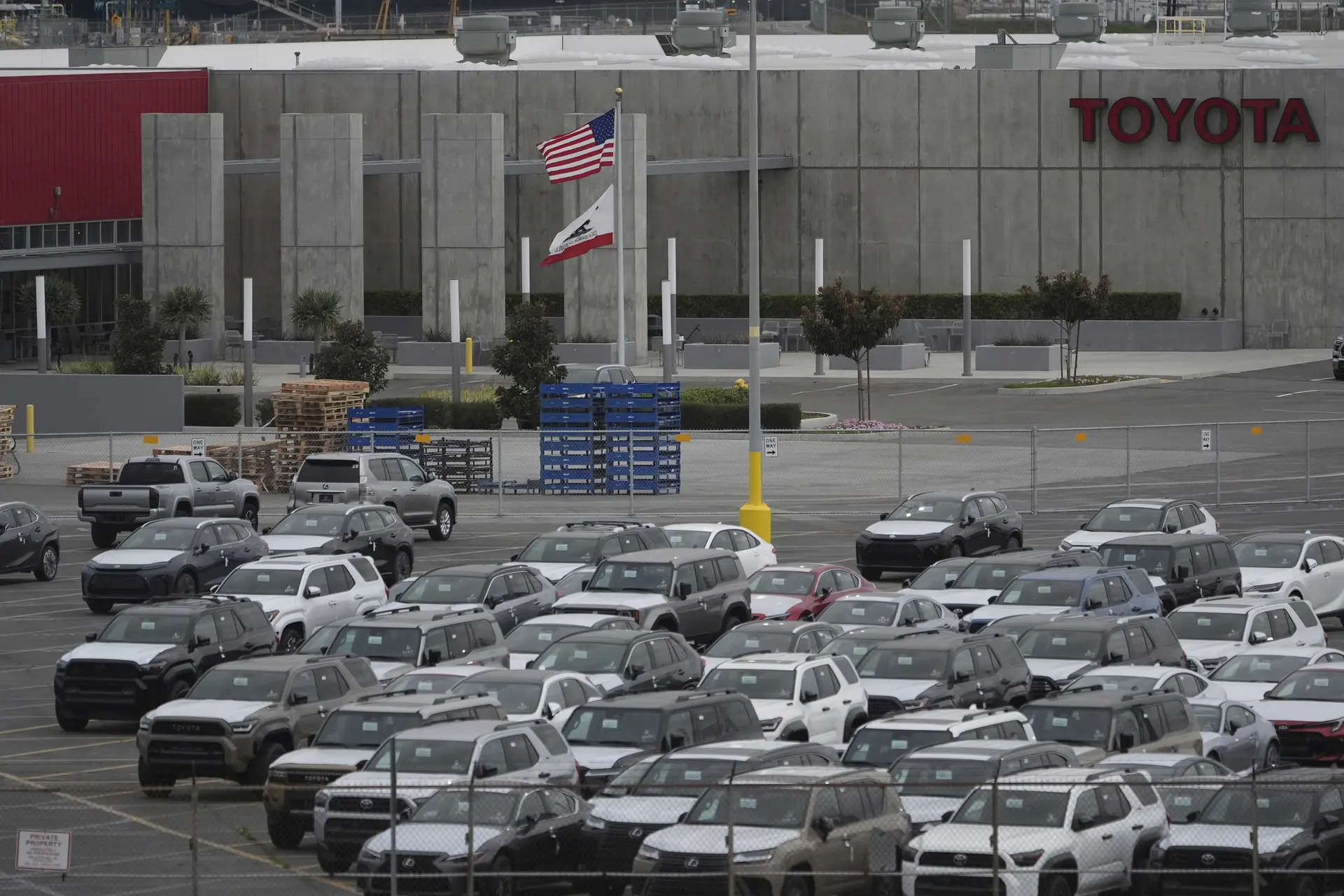 India caught in crossfire as Trump’s 25% auto tariffs roil global supply chains