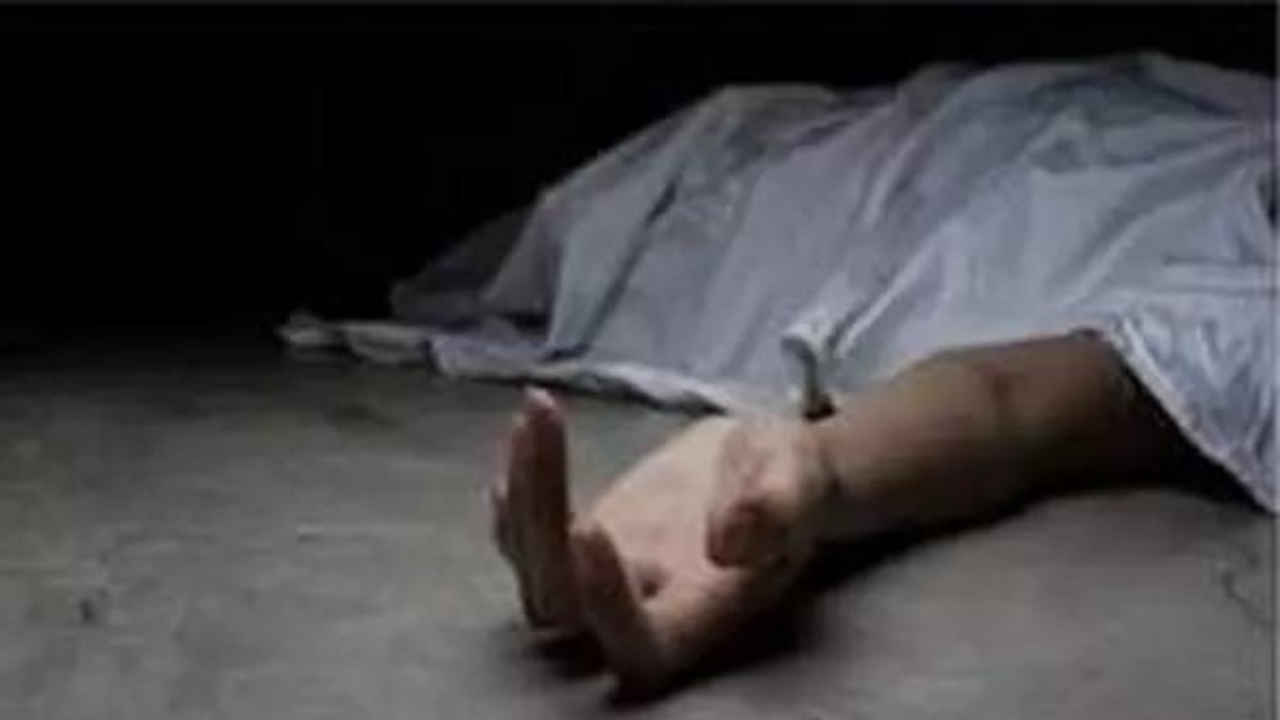 3 cops, 3 terrorists killed in J&K