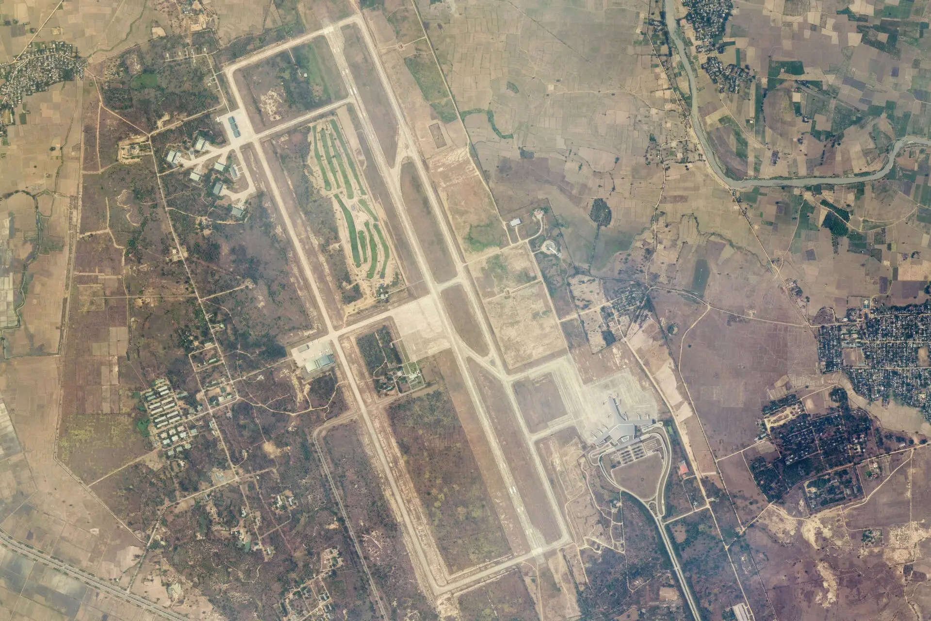 Myanmar quake: Satellite images reveal shocking scale of devestation