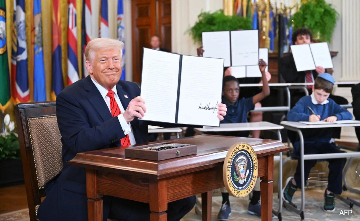 Trump Signs Order To Begin “Eliminating” US Education Department