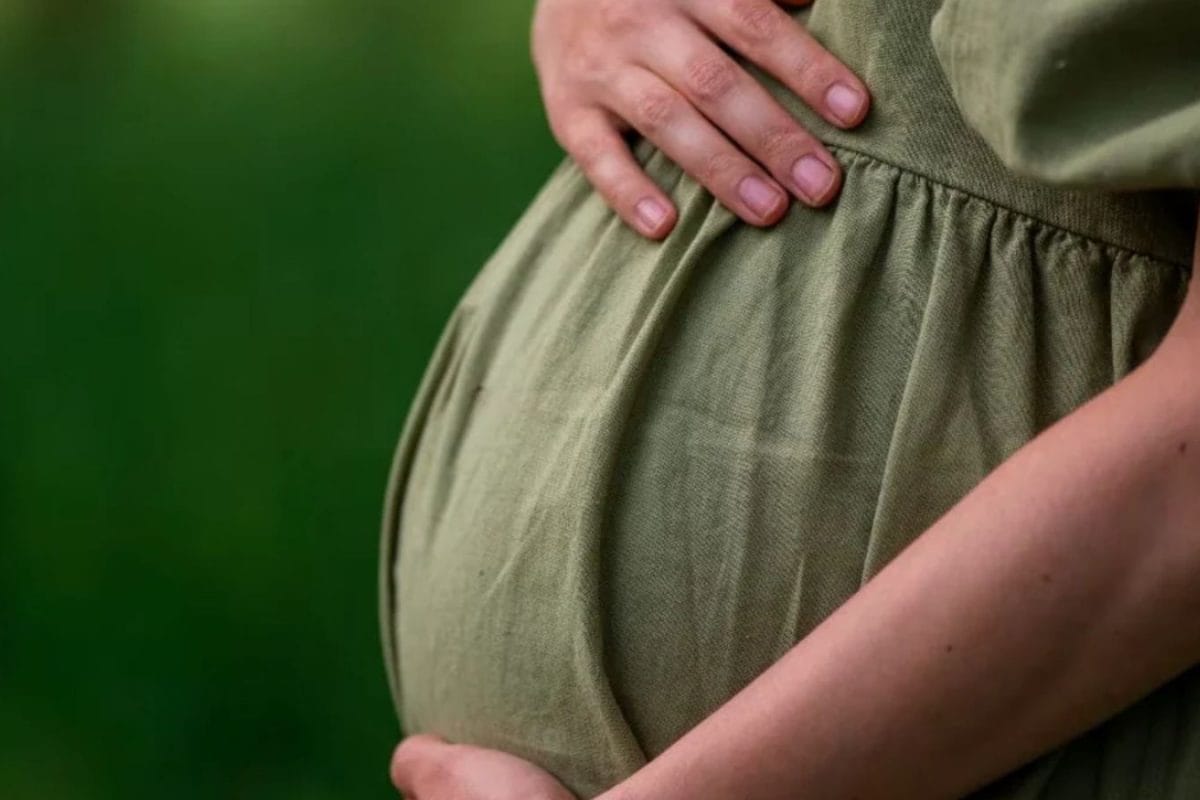 FIR Lodged Against UP Doctor For Leaving Cotton Bundle Inside Woman’s Abdomen During C-Section