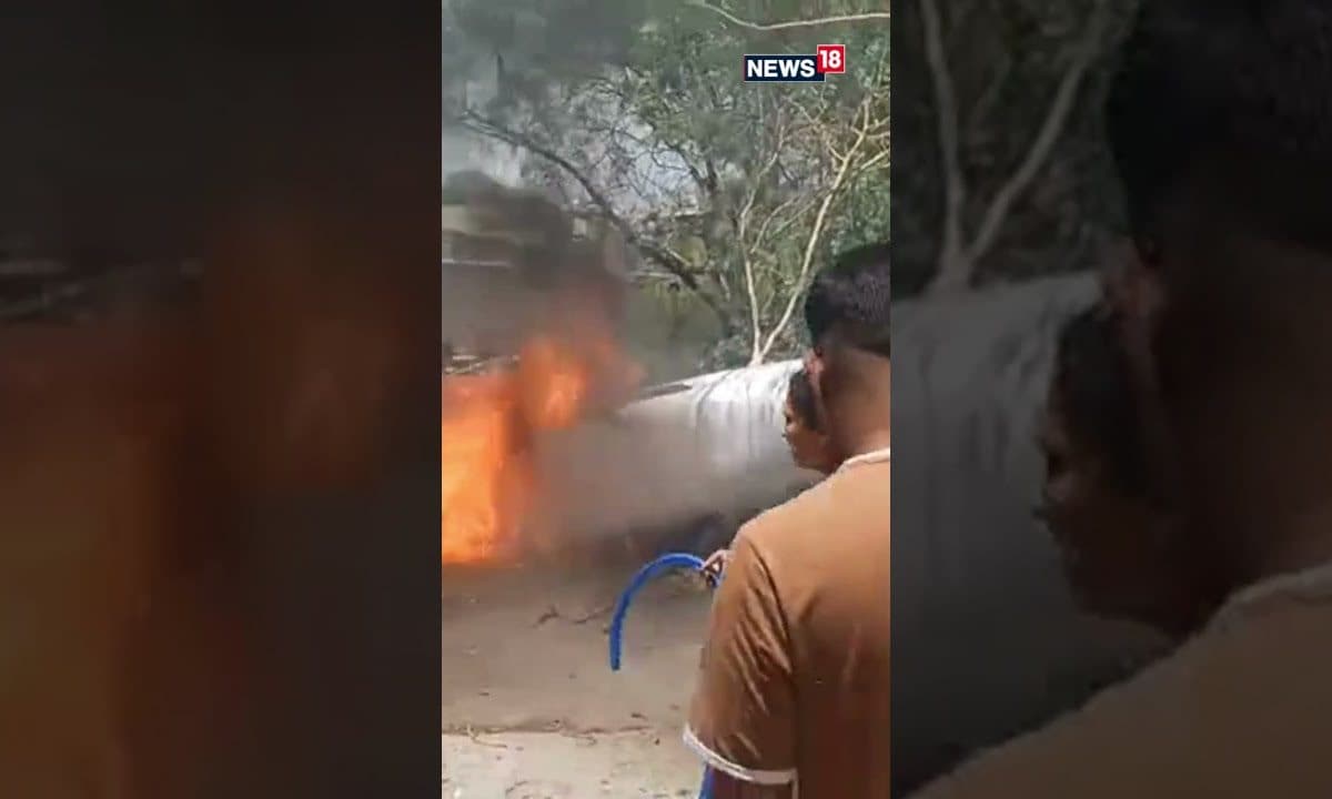 Amreli, Gujarat | Tragic Training Aircraft Crash Claims Life of Pilot in Shastri Nagar | N18S