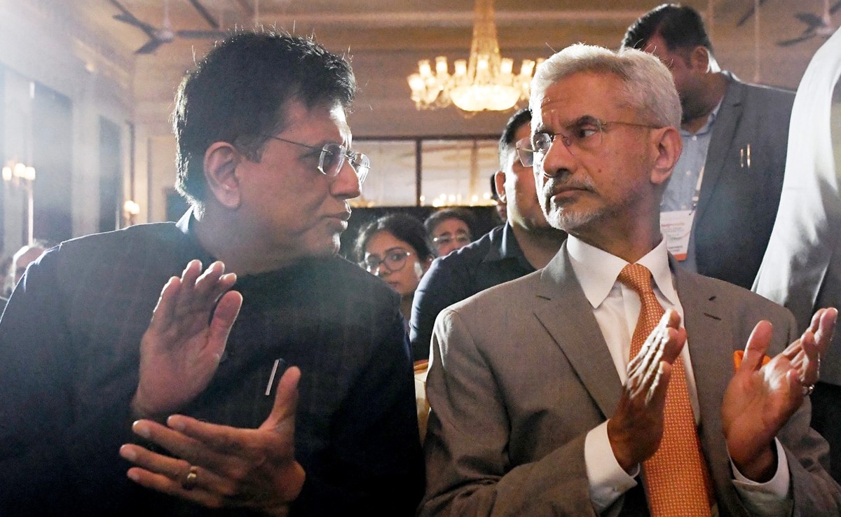 “Won’t Negotiate At Gunpoint”: Piyush Goyal, S Jaishankar Double Down On US