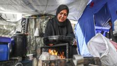 World must act urgently to help Gazans, top UN officials urge