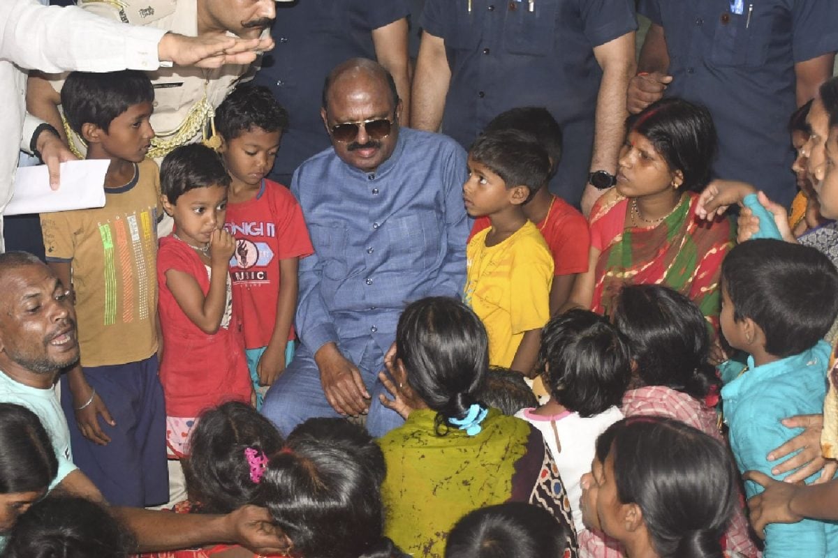Bengal Governor Bose Tours Relief Camps In Malda, Murshidabad As Survivors Recall Waqf Protest Violence