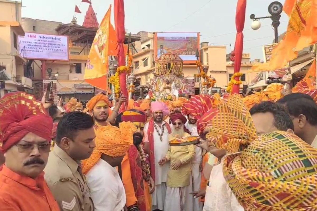 Hanuman Garhi Priest Breaks 200-Year-Old Tradition To Visit Ayodhya’s Ram Lalla On Akshaya Tritiya
