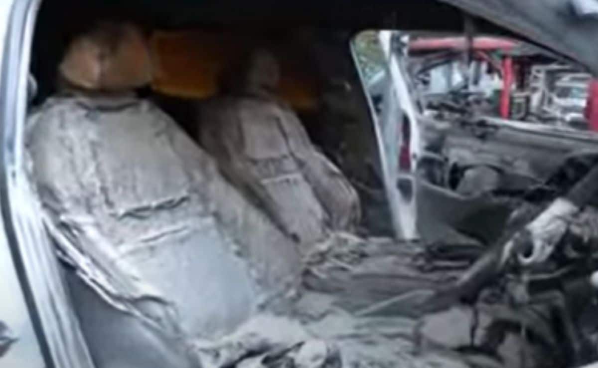 “I Know Everything”: Men Fire At Car, Set it Ablaze In Delhi. Leave Note