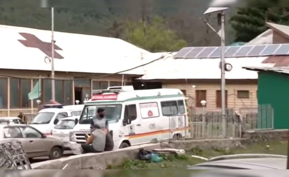 Pahalgam Victims Treated At Dispensary, Locals Say Hospital 40 km Away